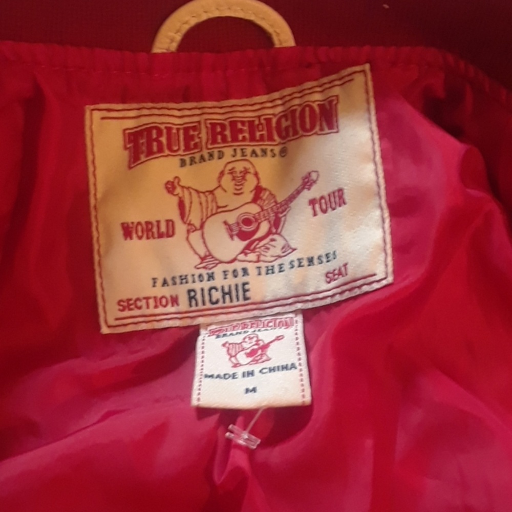 True Religion - Picture 2 of 4